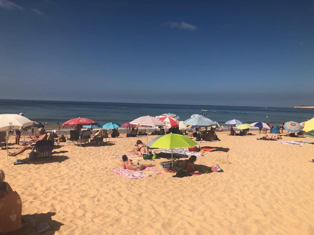 Luxury Two Br Pool View Beach Side Apartment At Algarve'S Longest Beach Armacao de Pera Exterior foto