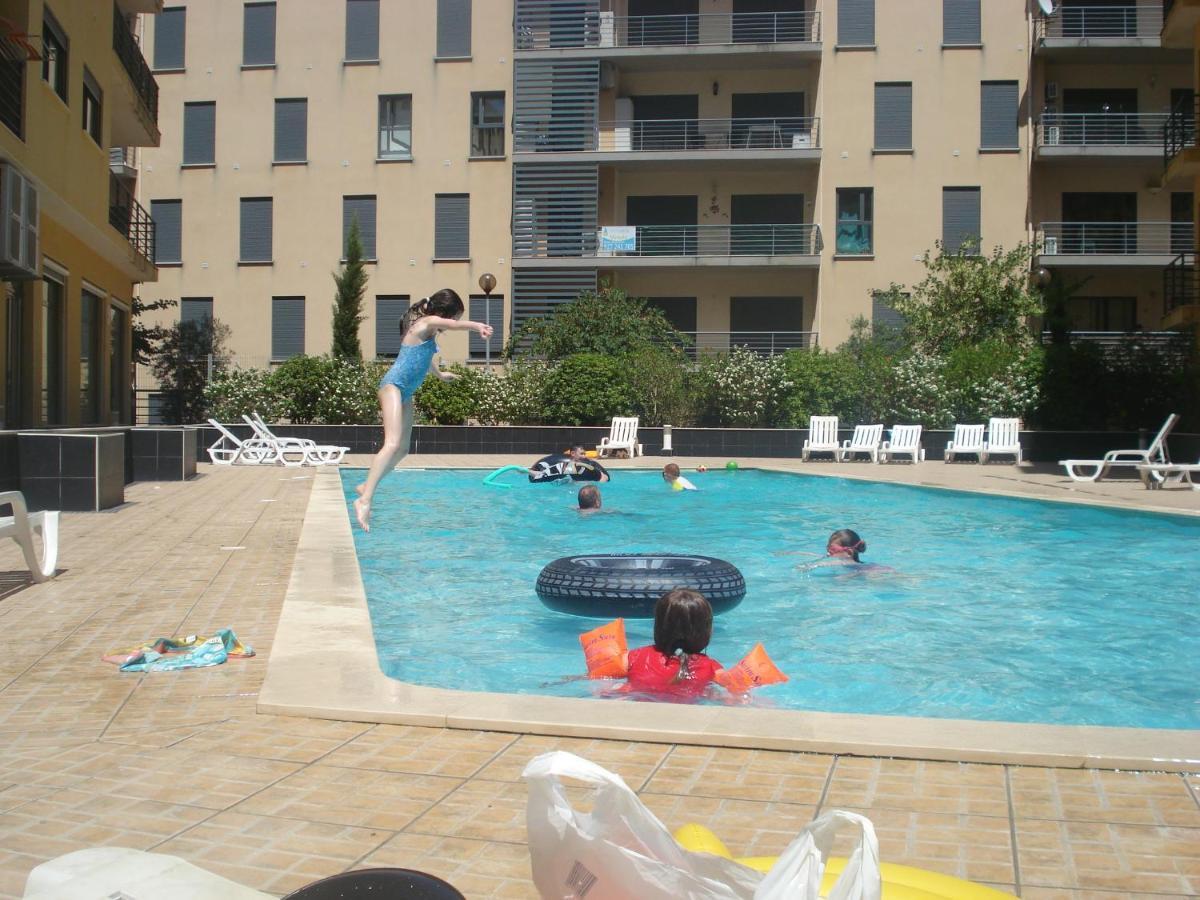 Luxury Two Br Pool View Beach Side Apartment At Algarve'S Longest Beach Armacao de Pera Exterior foto