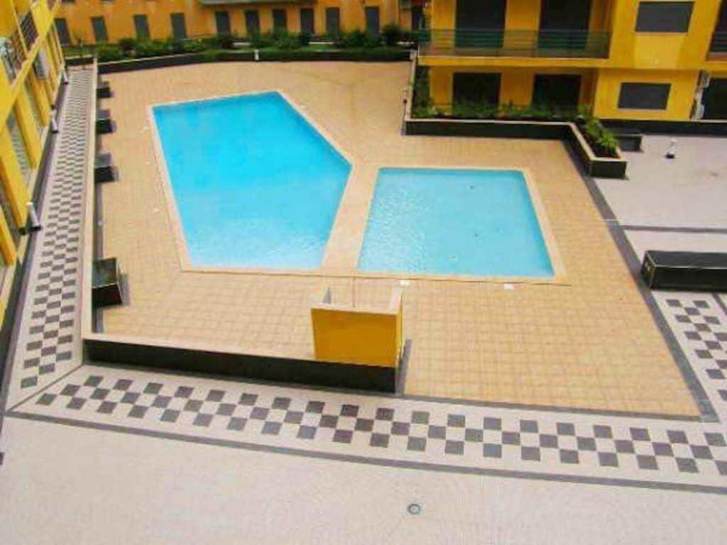 Luxury Two Br Pool View Beach Side Apartment At Algarve'S Longest Beach Armacao de Pera Exterior foto