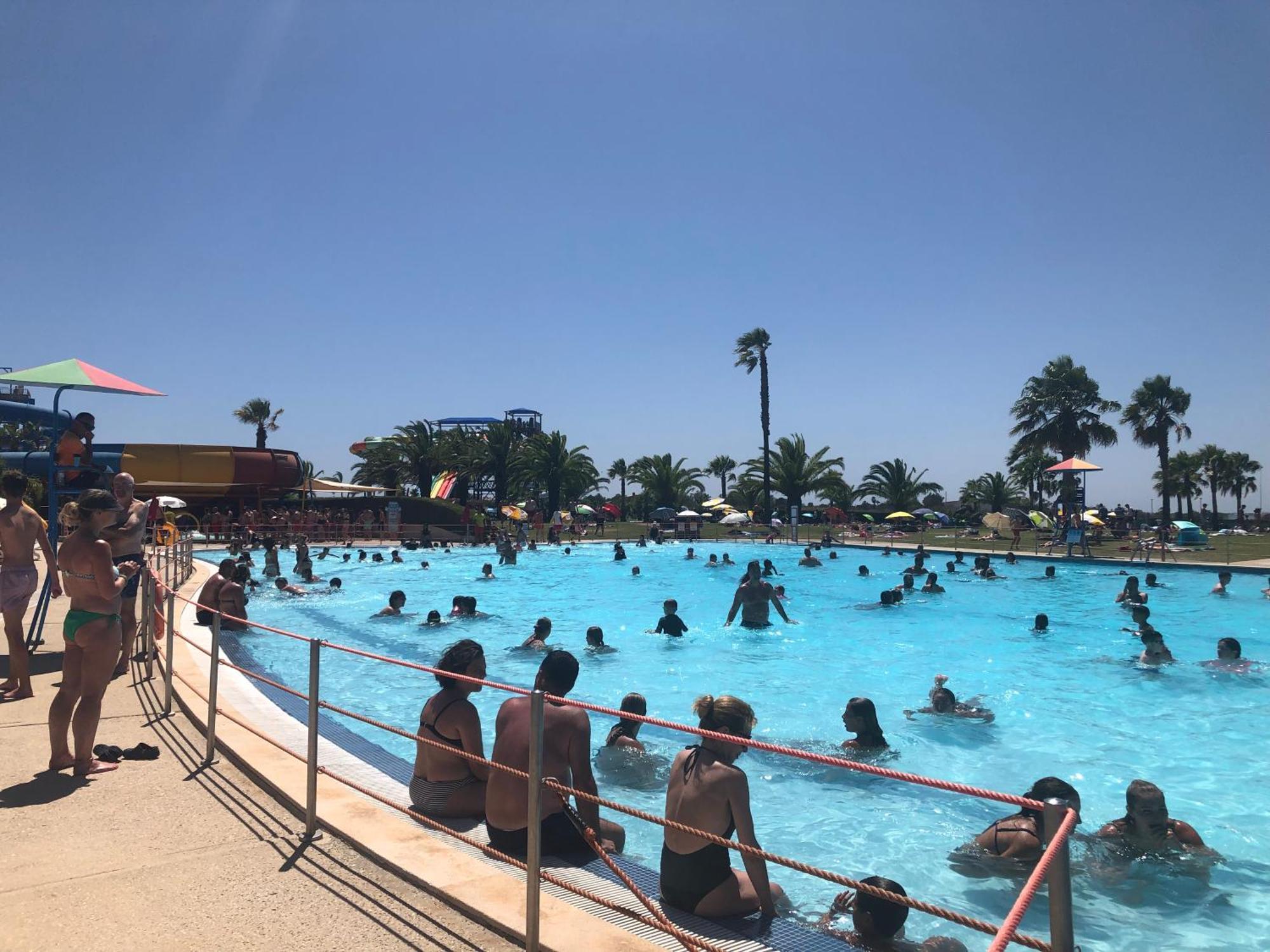 Luxury Two Br Pool View Beach Side Apartment At Algarve'S Longest Beach Armacao de Pera Exterior foto